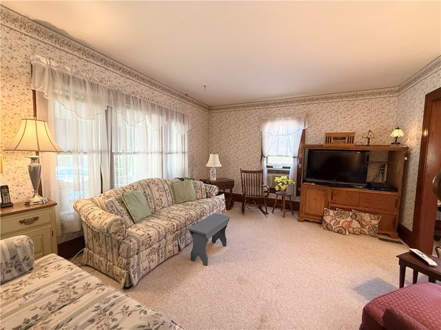 71 Oxford Street, Bradford City, PA 16701