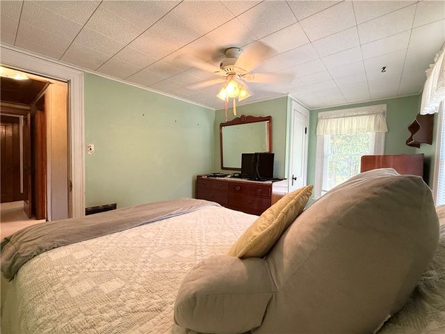 71 Oxford Street, Bradford City, PA 16701