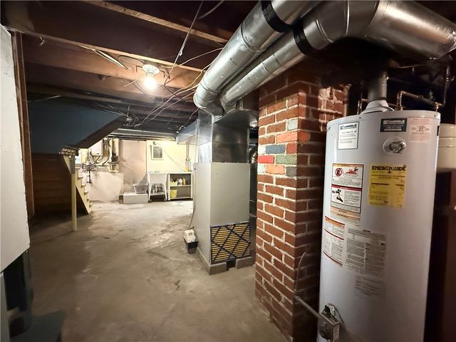 71 Oxford Street, Bradford City, PA 16701