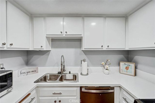 3010 Associated Road 133, Fullerton, CA 92835
