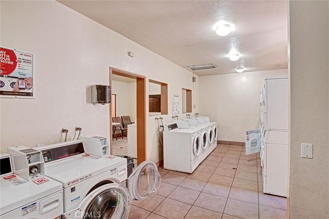 3010 Associated Road 133, Fullerton, CA 92835