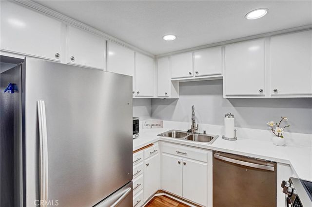 3010 Associated Road 133, Fullerton, CA 92835