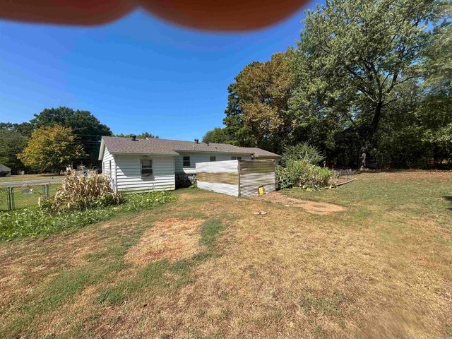 2062 N Hwy 16, Searcy, AR 72143