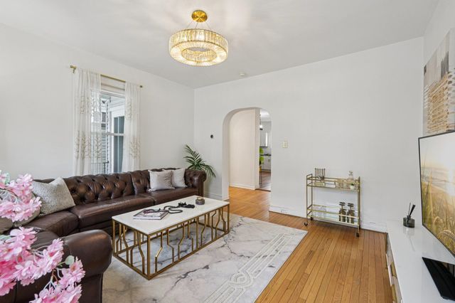 31 47TH ST, Weehawken, NJ 07086