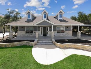 10101 Twin Lake LOOP, Dripping Springs, TX 78620