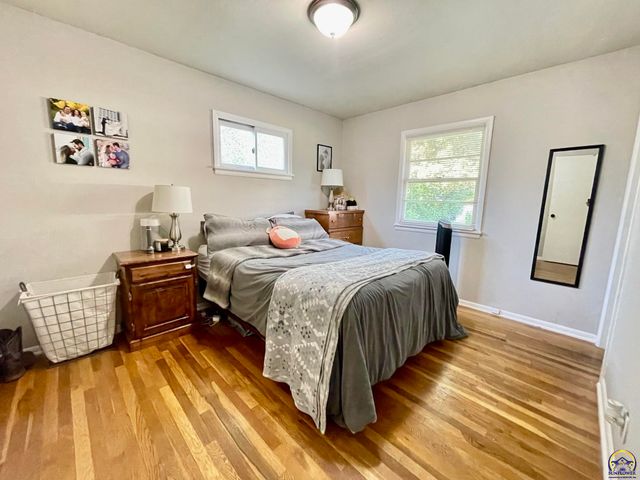 2605 SW Indian Trail, Topeka, KS 66614