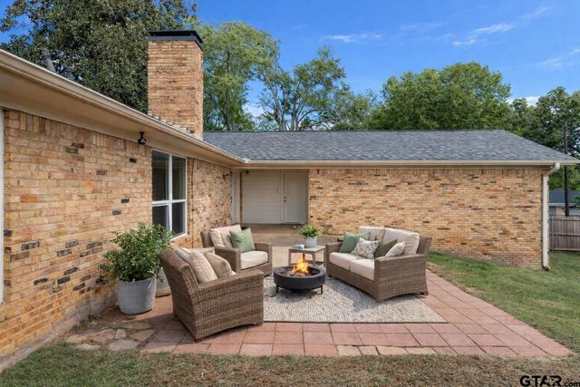 1025 Clyde Drive, Tyler, TX 75701
