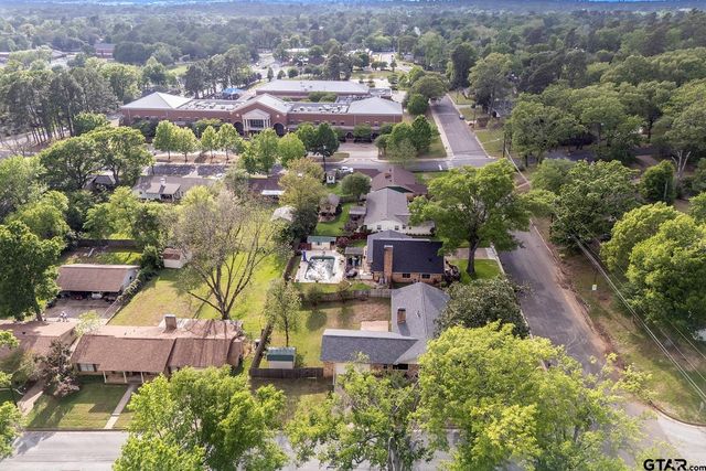 1025 Clyde Drive, Tyler, TX 75701