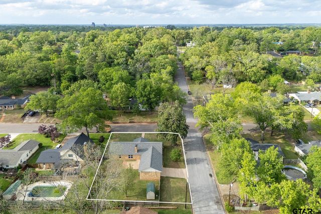 1025 Clyde Drive, Tyler, TX 75701