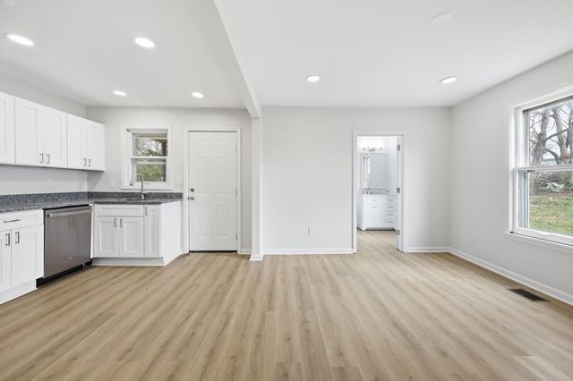 107 W Brown Street, Nicholasville, KY 40356