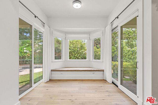 10515 Oaklawn Road, Los Angeles, CA 90064