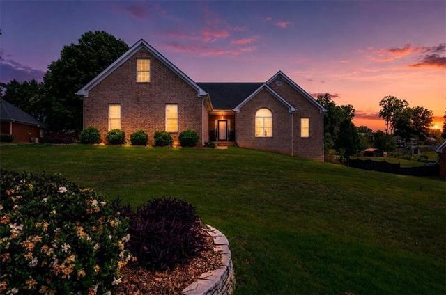1330 Crimson Lane, Mcdonough, GA 30252