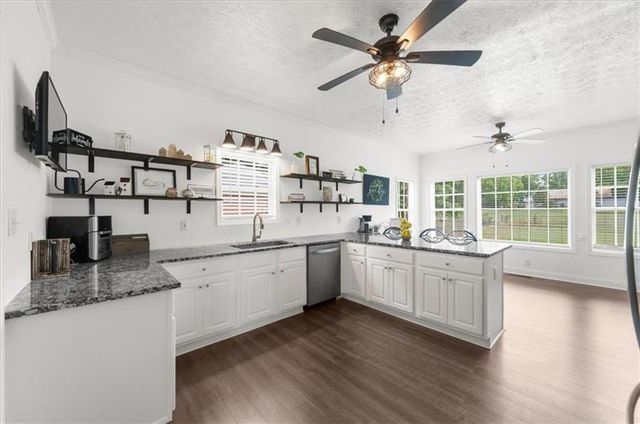 1330 Crimson Lane, Mcdonough, GA 30252