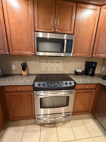 7656 WHISPER WAY 401, Reunion, FL 34747