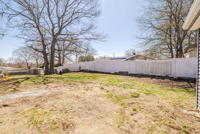 149 Errol Rd, Brockton, MA 02302