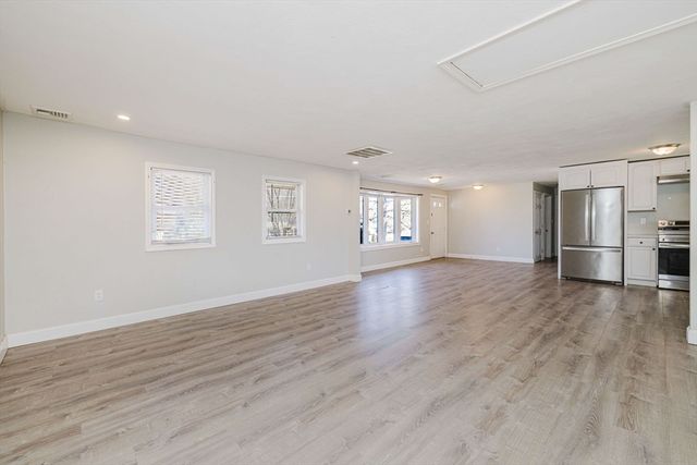 149 Errol Rd, Brockton, MA 02302