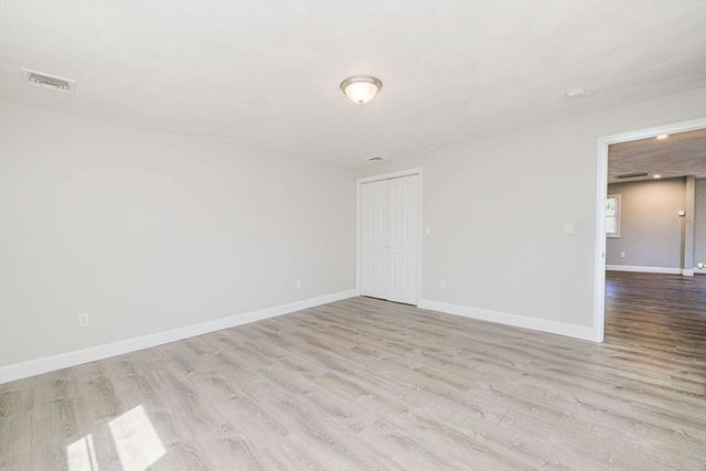 149 Errol Rd, Brockton, MA 02302