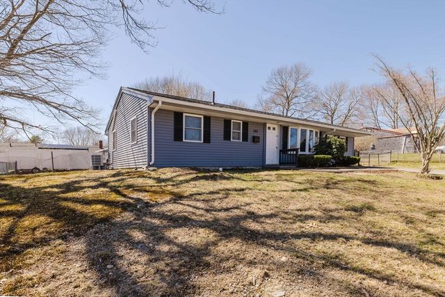 149 Errol Rd, Brockton, MA 02302