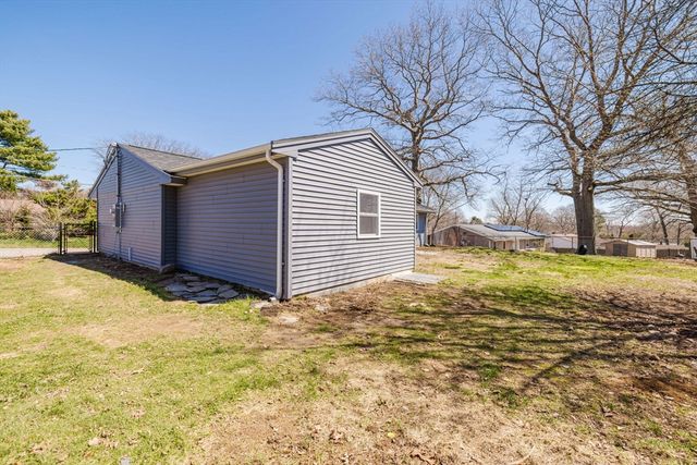 149 Errol Rd, Brockton, MA 02302