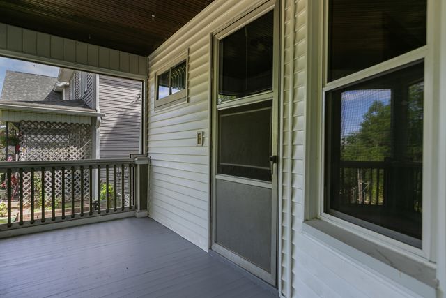 620 10 Street, Moline, IL 61265