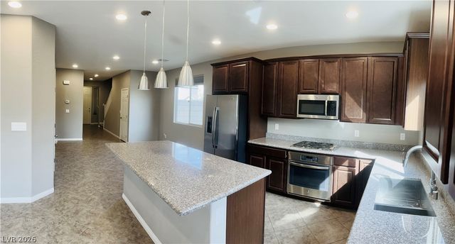 4623 Roger River Avenue, Las Vegas, NV 89141