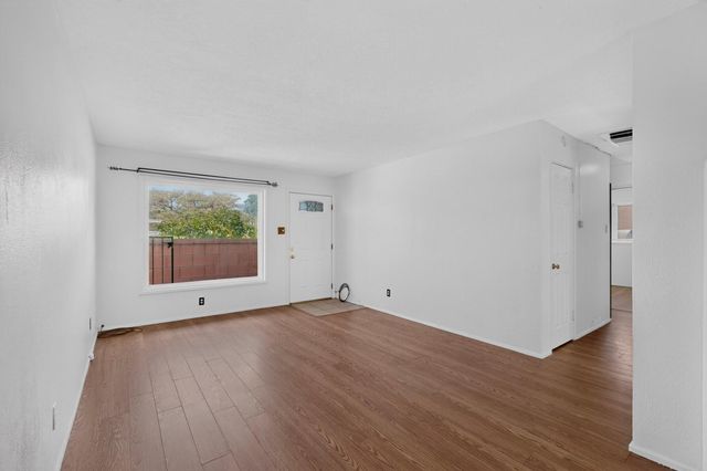 11604 Rosemont Avenue NE, Albuquerque, NM 87112