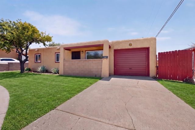 11604 Rosemont Avenue NE, Albuquerque, NM 87112