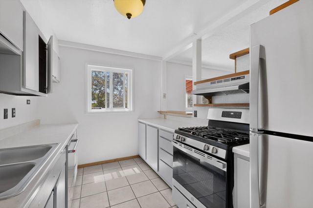 11604 Rosemont Avenue NE, Albuquerque, NM 87112