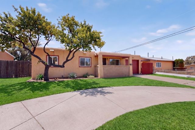 11604 Rosemont Avenue NE, Albuquerque, NM 87112