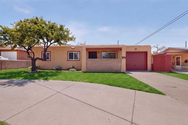 11604 Rosemont Avenue NE, Albuquerque, NM 87112