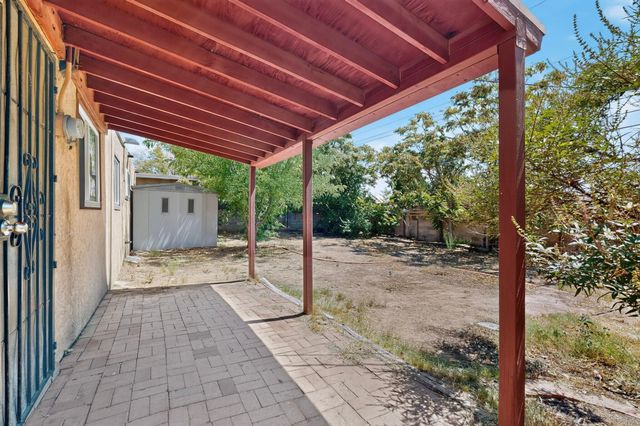 11604 Rosemont Avenue NE, Albuquerque, NM 87112