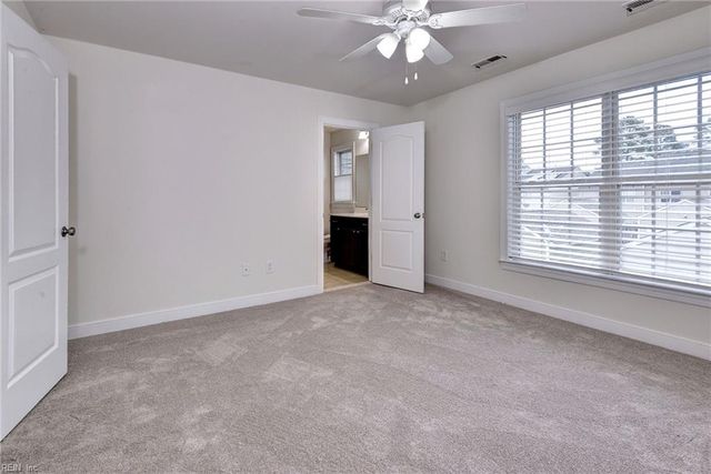 225 Quarterpath RD, Williamsburg, VA 23185