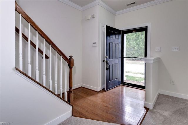 225 Quarterpath RD, Williamsburg, VA 23185
