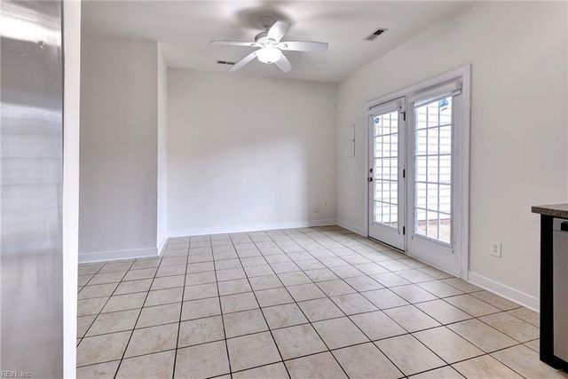 225 Quarterpath RD, Williamsburg, VA 23185