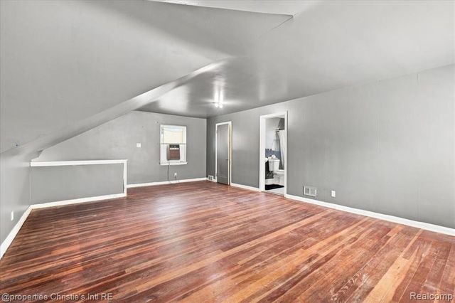 10024 Mark Twain Street, Detroit, MI 48227