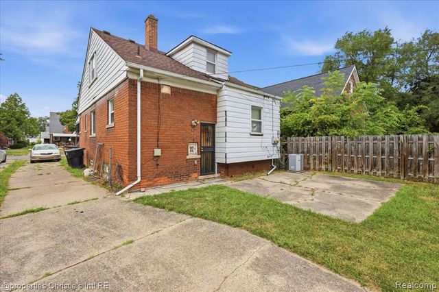 10024 Mark Twain Street, Detroit, MI 48227