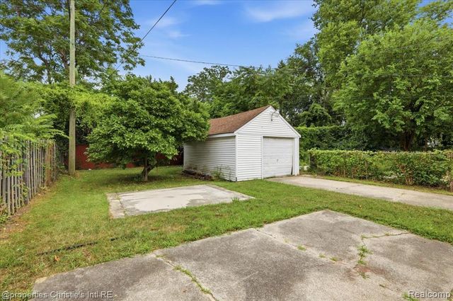 10024 Mark Twain Street, Detroit, MI 48227