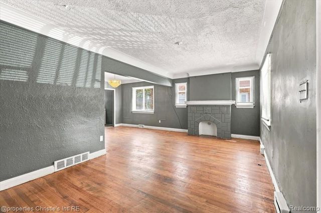 10024 Mark Twain Street, Detroit, MI 48227