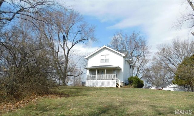 397 Whispering Forest Lane, Pacific, MO 63069