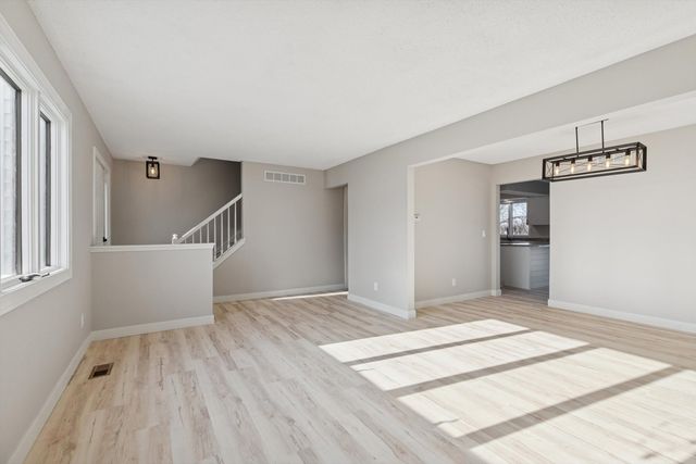 3750 Eastwood Court, Bettendorf, IA 52722