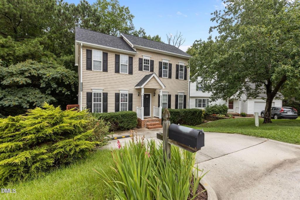 108 Tarlow Court, Cary, NC 27513