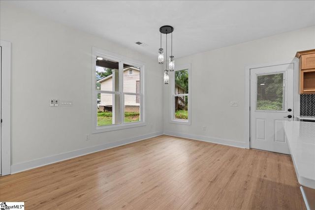 119A Woodland Drive, Fountain Inn, SC 29644
