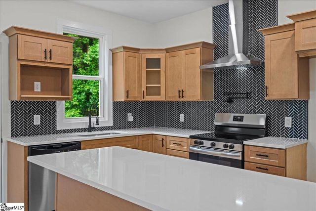 119A Woodland Drive, Fountain Inn, SC 29644