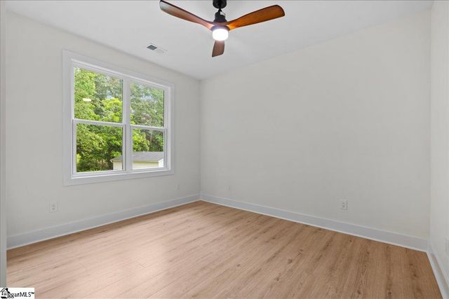 119A Woodland Drive, Fountain Inn, SC 29644