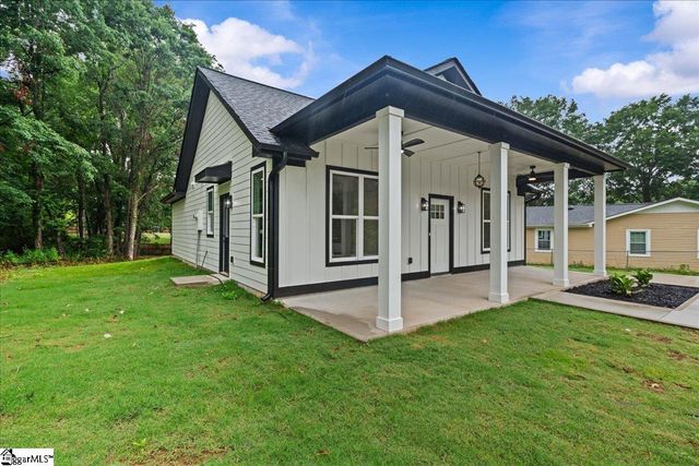 119A Woodland Drive, Fountain Inn, SC 29644