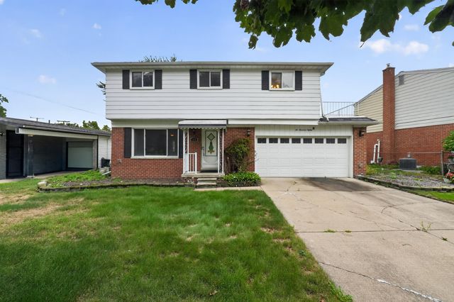 280 Clinton River Drive, Mount Clemens, MI 48043