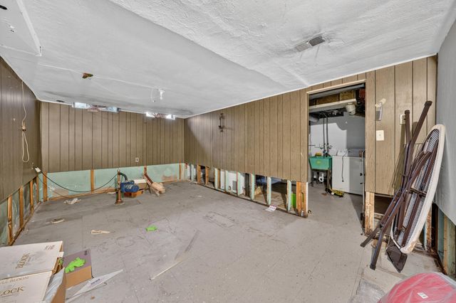 280 Clinton River Drive, Mount Clemens, MI 48043