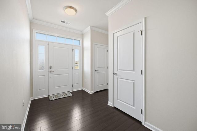 23445 MILLVILLE WOODS SQ, Ashburn, VA 20148