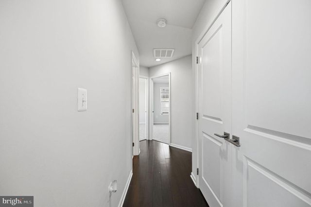 23445 MILLVILLE WOODS SQ, Ashburn, VA 20148