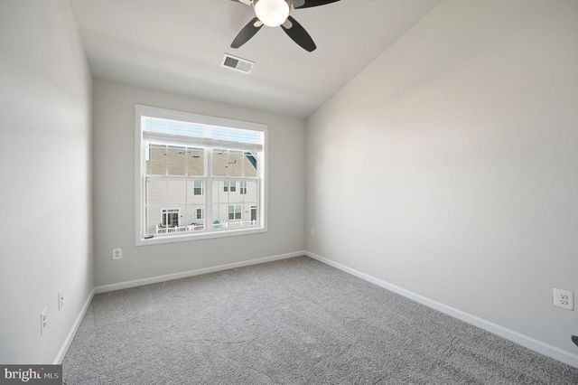 23445 MILLVILLE WOODS SQ, Ashburn, VA 20148